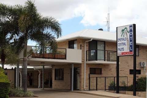 Photo: Emerald Central Palms Motel